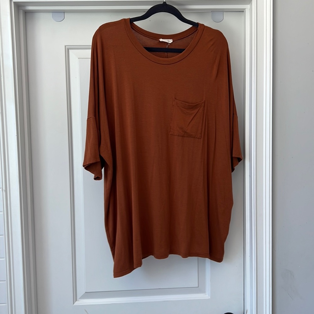 Burnt orange Flowy top